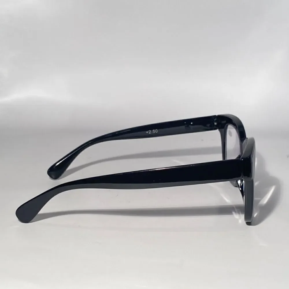 1142 Mona Reading Glasses 2.50 Sq Eyeglasses Black Frames Readers NWT